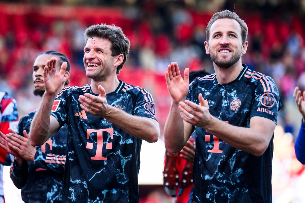 并利用自己 并利用自己