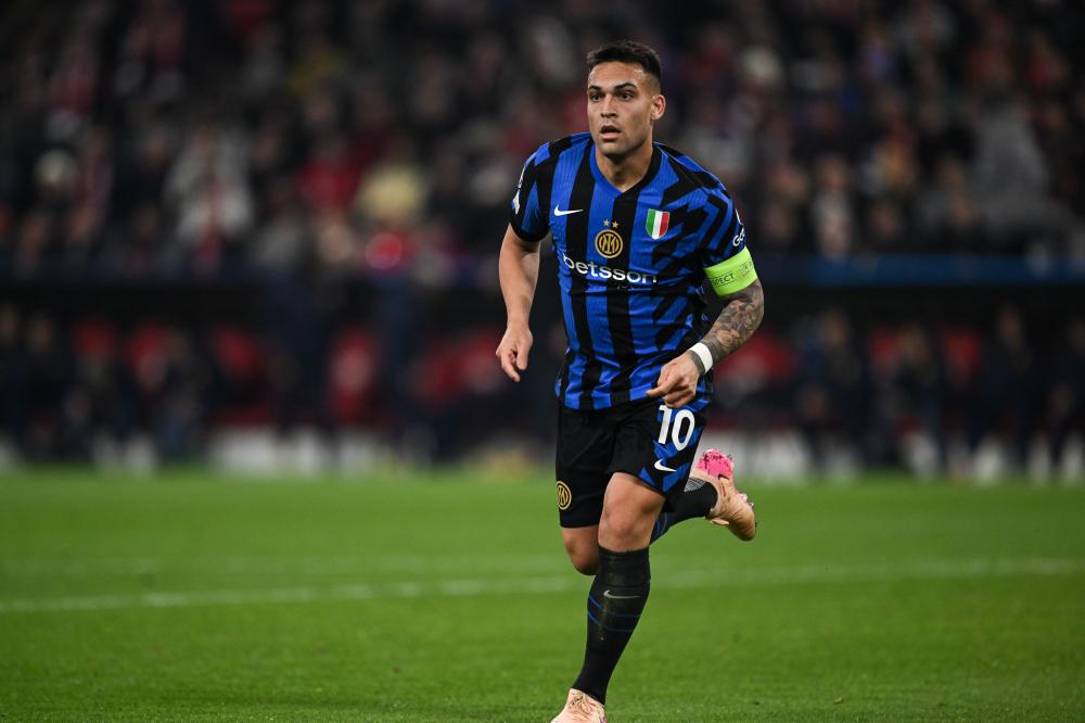 射门次数均 射门次数均