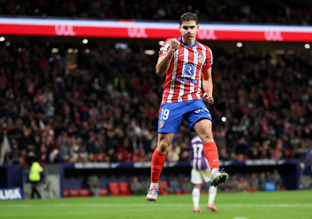 际杯赛奖杯 际杯赛奖杯